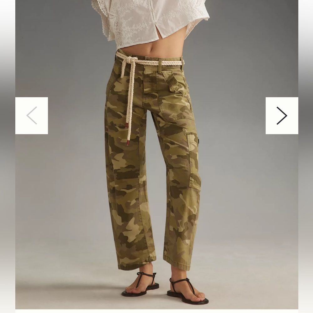 Like new Anthropologie Pilcro Millie low-slung barrel pants